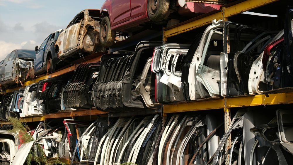 Bilskrot Åkersberga - så skrotar du bilen tryggt, lagligt och miljövänligt